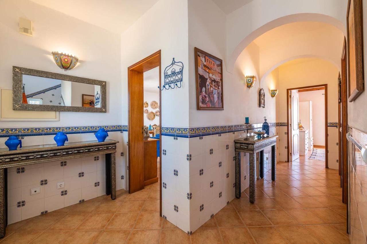 אלבופיירה Villa Oasis Gale - Luxury Villa With Private Pool, Ac, Free Wifi, 5 Min From The Beach מראה חיצוני תמונה
