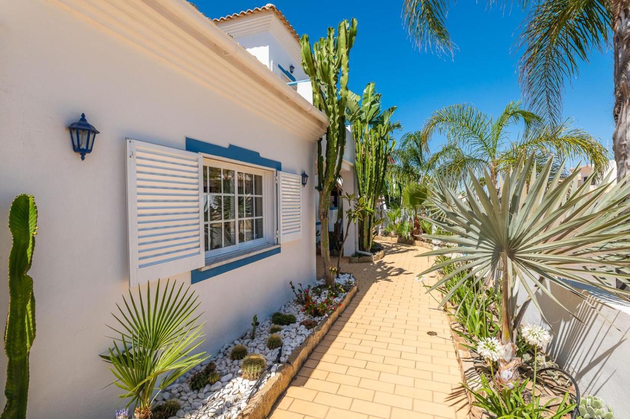 אלבופיירה Villa Oasis Gale - Luxury Villa With Private Pool, Ac, Free Wifi, 5 Min From The Beach מראה חיצוני תמונה